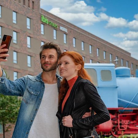 ホテル Ibis Styles Hamburg Barmbek エクステリア 写真
