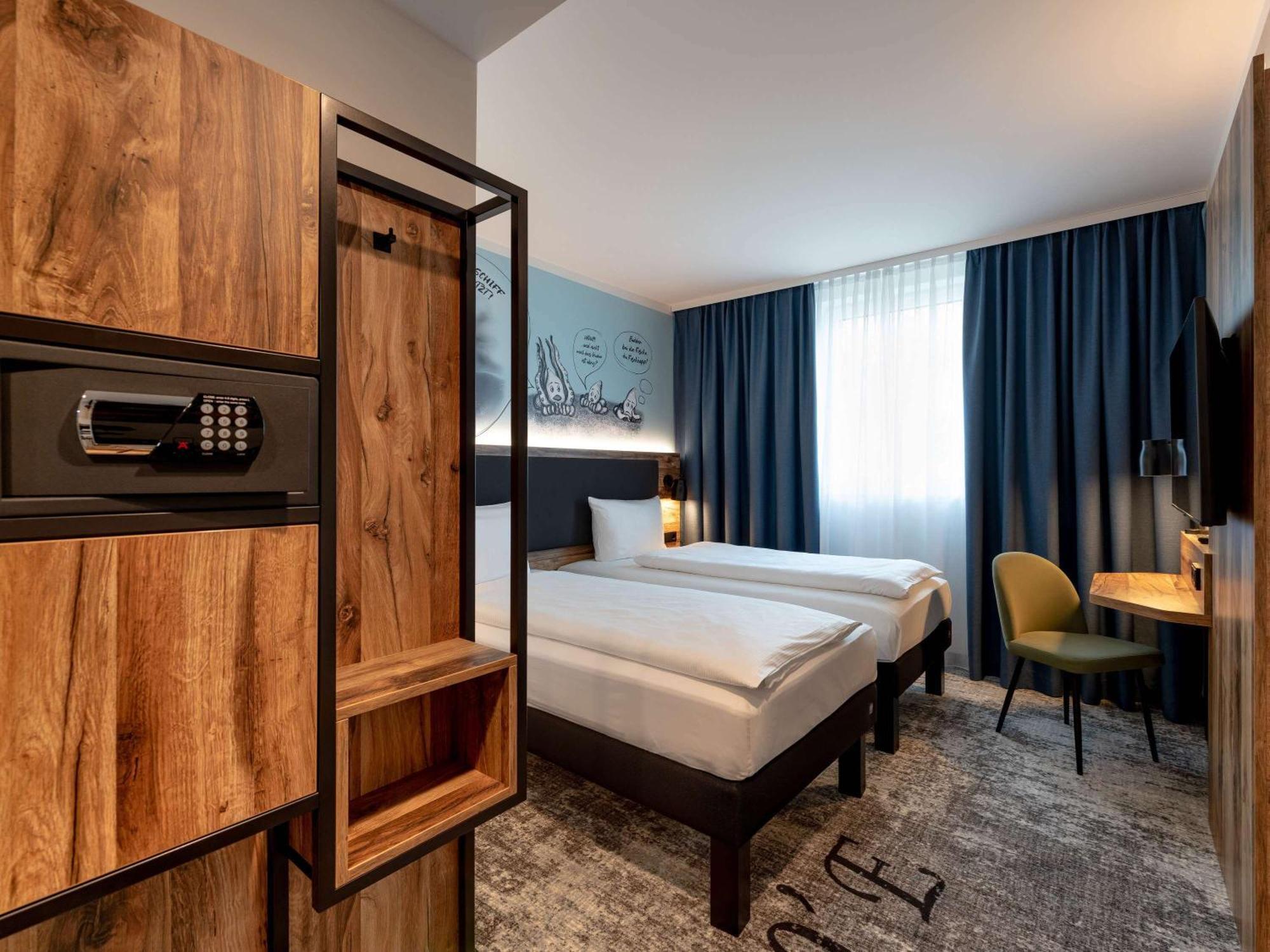 ホテル Ibis Styles Hamburg Barmbek エクステリア 写真