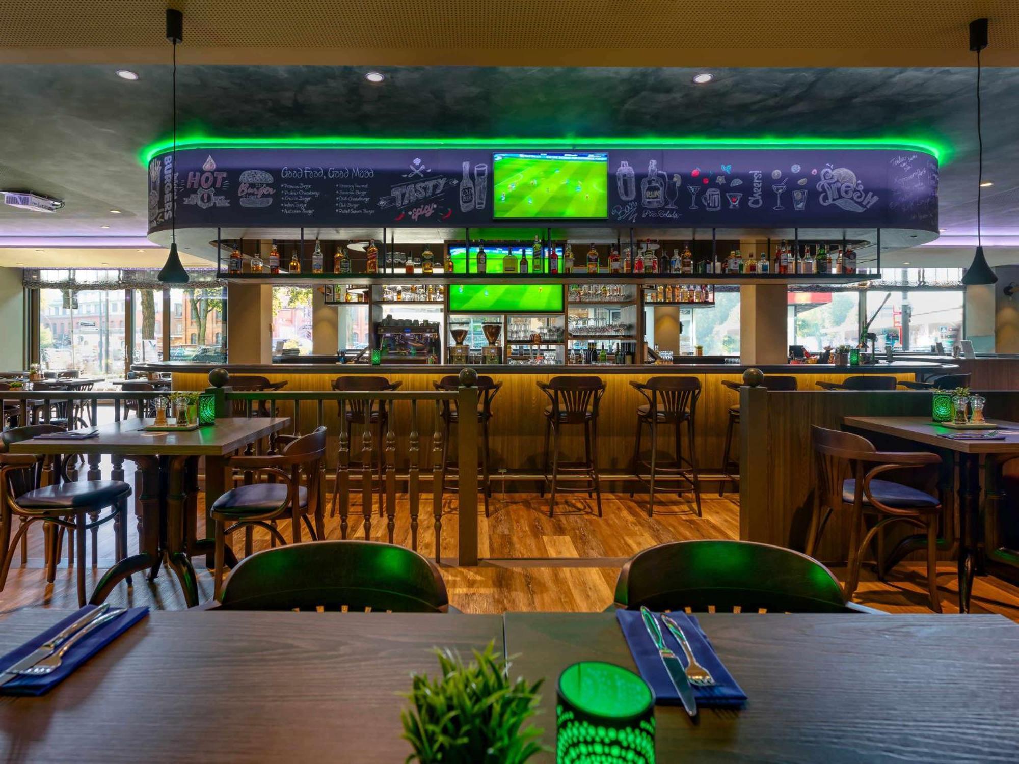 ホテル Ibis Styles Hamburg Barmbek エクステリア 写真